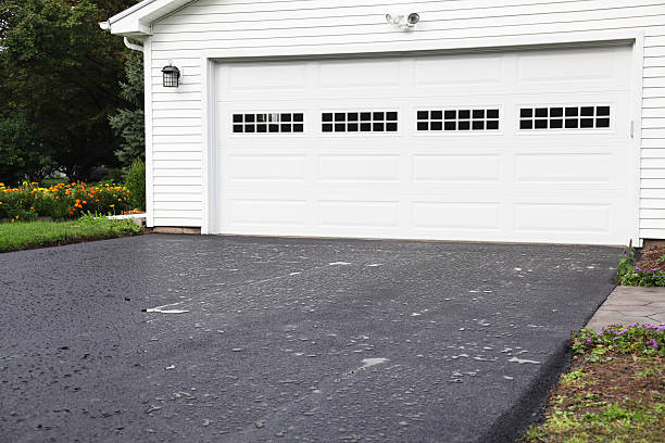 Best Construction Debris Removal  in Ferndale, MI